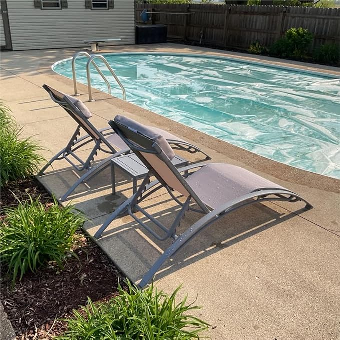 Outdoor Chaise Lounge Set of 3, Aluminum Patio Outdoor Lounge Chair for Beach Pool Sunbathing, Adjustable Lawn Lounger Recliner Chair Outside Tanning Chairs with Armrest, with Side Table, Khaki