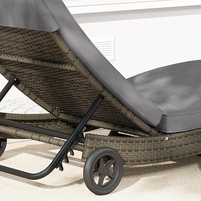 Outsunny Wicker Chaise Lounge Chair Outdoor with Wheels & Cushion, PE Rattan Patio Lounge Chair with 5-Level Adjustable Backrest for Poolside, Garden, Gray