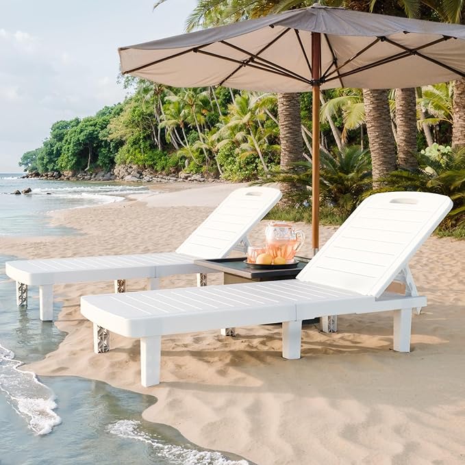 CDCASA Outdoor Chaise Lounge Set of 2, Pool Lounge Chairs w/5 Adjustable Positions & Side Tray, Waterproof Resin Lounges for Poolside,Yard,Garden,Sunbathing, for All Weather, White