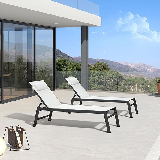 PURPLE LEAF Outdoor Oversized Lounge Chair Set Patio Chaise Pool Lounger Aluminum Frame with 2 Side Table and Wheels for Outside Sunbathing Tanning Recliner Including Pillows White