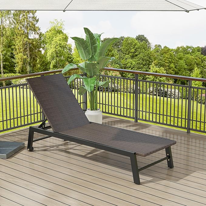 Tangkula PE Wicker Patio Chaise Lounge Chair, Outdoor 4-Position Recliner with Wheels, Outdoor Reclining Chair for Poolside, Backyard and Deck (2, Mix Brown)