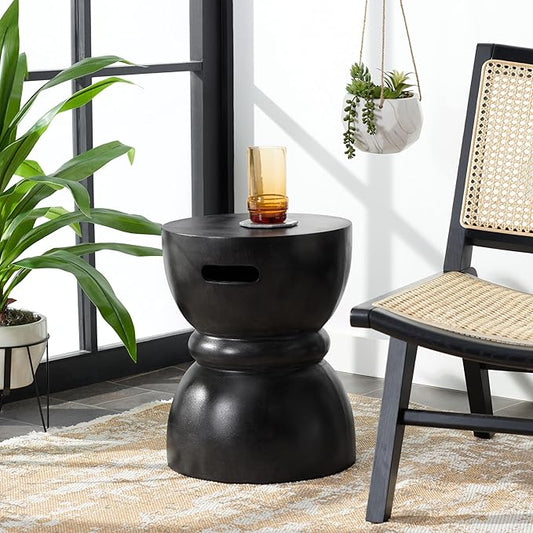 SAFAVIEH Outdoor Haruki Black Modern Concrete Round Accent Table
