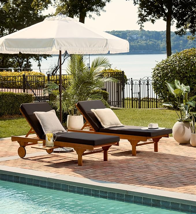 SAFAVIEH Outdoor Collection Newport Natural/ Black Cushion Built-in Side Table Adjustable Chaise Lounge Chair