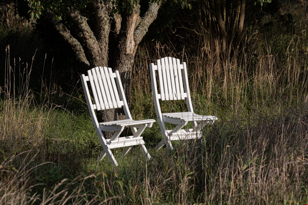 Transform Your Yard with Affordable DIY Outdoor Furniture Makeover Ideas