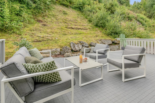 Best Patio Conversation Sets Under 500 for a Small Deck: Budget-Friendly Picks That Feel Bigger