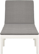 Sun Lounger with Cushion Plastic White Chaise Lounge Outdoor Chaise Lounge for Yard Poolside - Photo 4