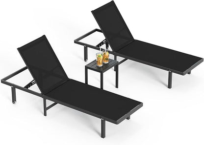 Pool Lounge Chairs Set of 3 (2 Loungers + 1 Side Table)，Outdoor Lounge Chairs with Wheels and 5-Position Recliner, Aluminum Patio Lounge Chair for Poolside, Deck (Black)