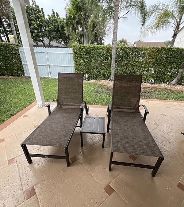 PURPLE LEAF Outdoor Chaise Lounge Chair Set of 3 Patio Pool Lounger Aluminum Chairs with Side Table and Wheels Adjustable Tanning Recliner for Outside Backyard Yard Deck Balcony Beach Brown