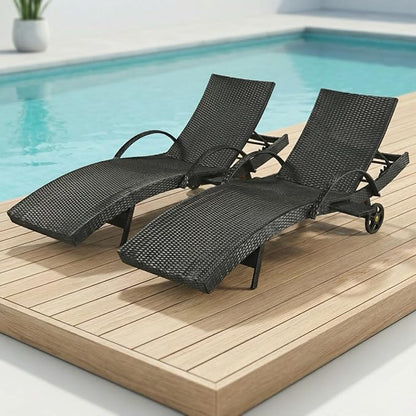 Set of 2 Outdoor Chaise Lounge Chairs with Wheels, Pull-Out Side Table, 5-Position Adjustable Backrest, All-Weather Wicker Patio Pool Lounge Chairs for Poolside, Backyard, Deck, Black