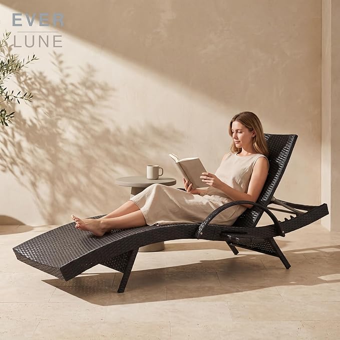 Set of 4 Black Outdoor Chaise Lounge Chairs, Wicker Patio Lounge Chairs with Adjustable Backrest and Armrests, Durable PE Rattan Pool Chair for Patio, Poolside and Garden