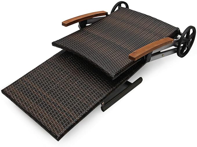 Outdoor Chaise Lounge with 2 Wheels for Easy Movement Folding Recliner 7 Adjustable Position Rattan Lounge Chair Heavy Duty Aluminum Tube Construction Perfect for Patio Garden Beach Pool Side Using