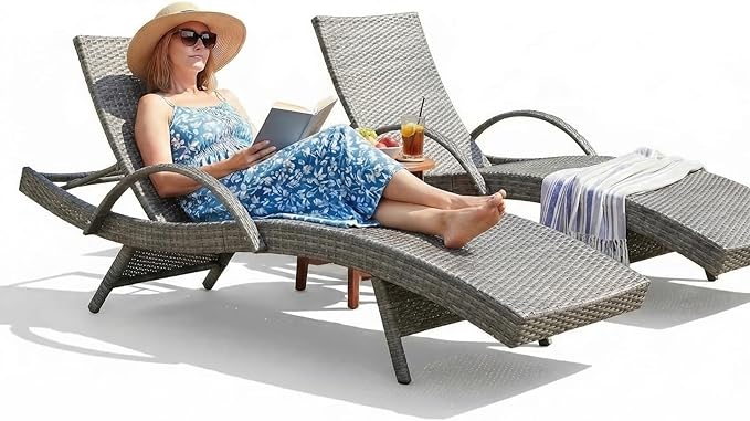 Wicker Outdoor Lounge Chairs with Pull Out Side Table, Pool Lounge Chairs Set of 2, Gray Rattan Outdoor Lounger, Adjustable Backrest Patio Chaise Lounges for Garden, Backyard, Tanning Chair, Grey
