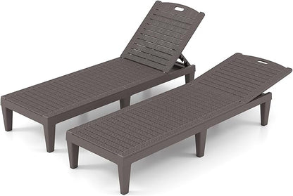 Tangkula Lounge Chair Outdoor Set of 2, Patio PP Pool Lounge Chairs with 5-Position Adjustable Backrests, Easy Assembly, Recliner Chaise Lounger for Poolside, Deck, Backyard, Porch (2, Brown)