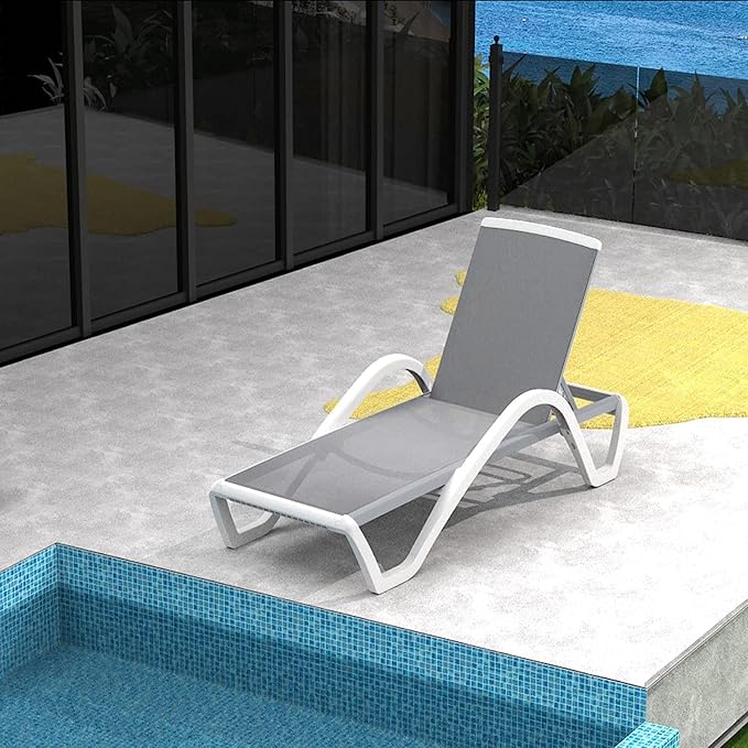 Domi Outdoor Lounge Chair, Aluminum Patio Chaise Lounge with 5 Position Adjustable Backrest and Wheels, All Weather Reclining Chair with Armrest for Patio, Yard, Balcony, Poolside (Grey)