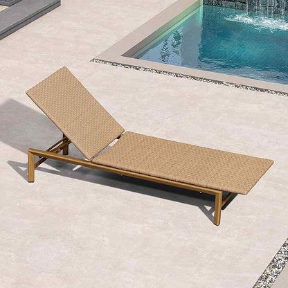 PURPLE LEAF Patio Chaise Lounge Chairs Outdoor 1 Piece, Wicker Pool Lounge Chairs for Outside with Adjustable Backrest, Aluminum Sunbathing Lounger for Patio, Poolside, Garden, Light Brown