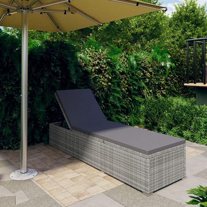 Gray Poly Rattan Sun Lounger with Cushion, Adjustable Reclining Outdoor Chaise Lounge for Patio Poolside Balcony - Photo 1