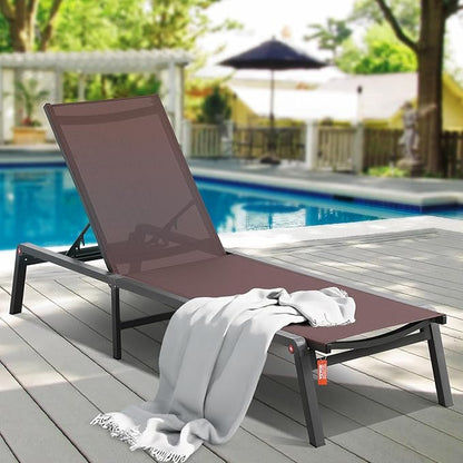 VEVOR Chaise Lounge Chair Outdoor, Aluminum Patio Lounge Chairs with Adjustable 5-Position, Folding Pool Chair Recliner and Full Flat Tanning Chairs for Patio, Beach, Pool, Brown