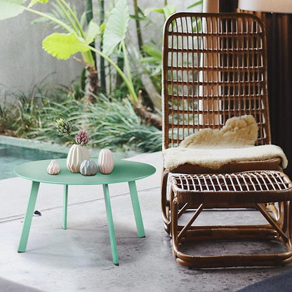 Grand patio Outdoor Side Table, 28-inch Powder Coated Steel Round Coffee Table for Porch, Deck, Balcony, Poolside, Mint Green