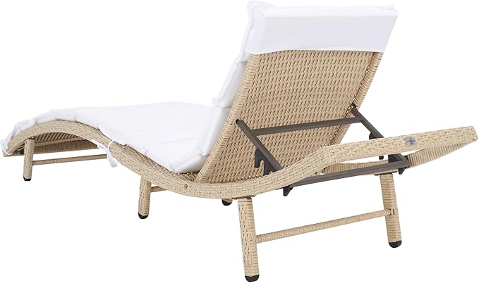 SAFAVIEH Outdoor Collection Colley Beige/White Cushion Wicker Chaise Lounge