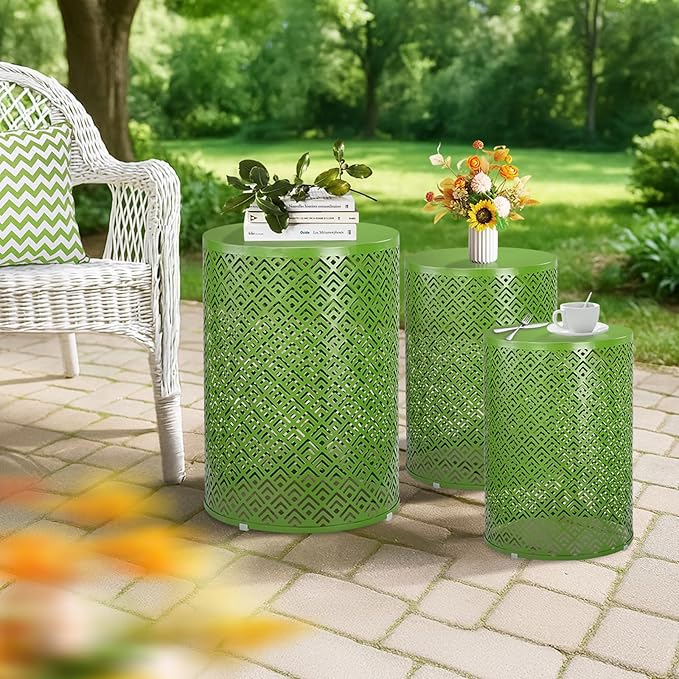 Outvita Outdoor Nesting Tables Set of 3, Heavy Duty Metal Frame Accent Modern End Table, Portable Side Table for Indoor, Outdoor, Living Room, Meander Pattern - Green