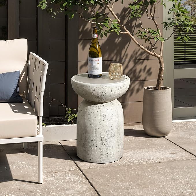 LuxenHome Rustic Outdoor Side Table, 20 Inch Concrete End Tables for Patio,Off White and Gray Weathered Round Table, Small Accent Table for Indoor Outdoor Use, Decorative Garden Stool