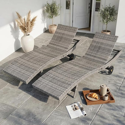 OVENTA Outdoor Wicker Patio Chaise Lounge Chair with Wheels Set of 4, Gray Rattan Pool Furniture Lounger for Outside Poolside Lounges, Jumbo Co Chaise Lounge Chairs, Wicker Patio Pool Furniture