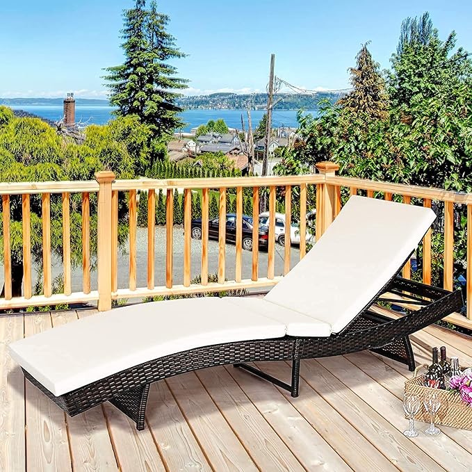 BETTARY Outdoor Folding Chaise Lounge, Rattan Patio Lounge Chair w/Removable Soft Cushion, 5 Adjustable Levels, Reclining Wicker Sunbed for Garden/Poolside/Balcony (1, White)