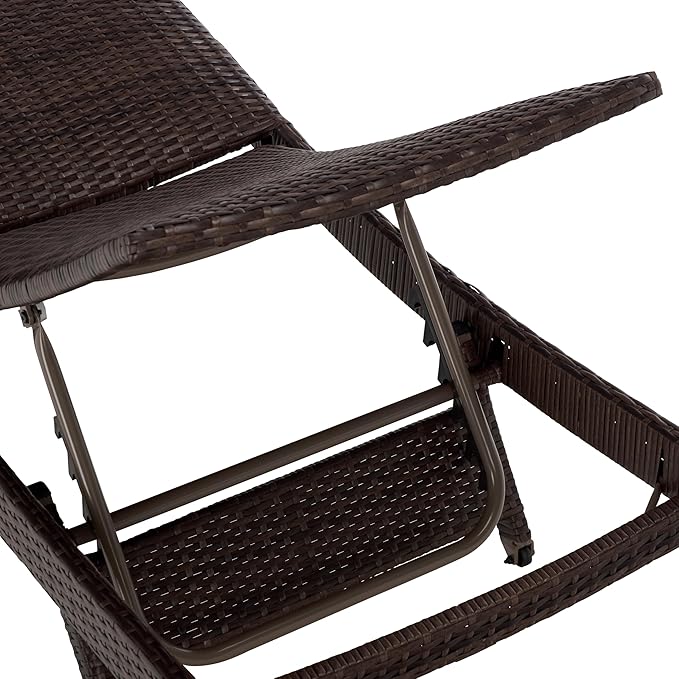 SAFAVIEH Outdoor Patio Furniture Collection – Alex Brown & Taupe Quick Dry Foam Lounger, Adjustable Outdoor Chaise, Modern Curved Design (PAT7545B)