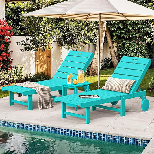 Outdoor Chaise Lounge Chairs with Table, 3-Piece, 26.8” Super Wide Lounge Chair Outdoor, HDPS Pool Chairs with 5 Positions, Patio Lounge Chair with Wheels for Pool,Lawn,Backyard, Aruba Blue