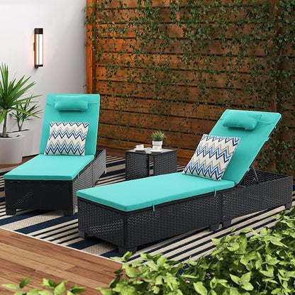 Outdoor Patio PE Wicker Chaise Lounge Chairs Set of 3 Patio Black Rattan Reclining Chair Adjustable Backrest Pool Sunbathing Recliners with Table (Green)