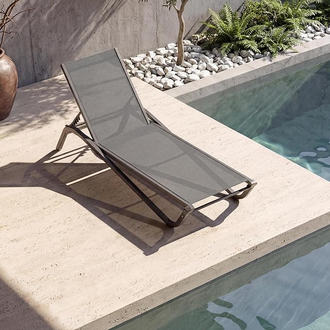 Lounge Chair Outdoor, Aluminum Chaise Lounge Outdoor, Lightweight Lounge Chairs for Outside with 5 Adjustable Backrest, Pool Lounger for Poolside, Beach, Balcony, Deck (Grey)