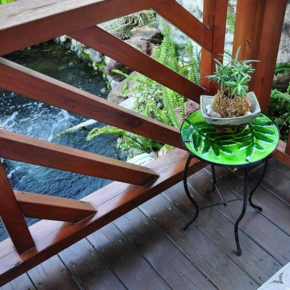 Patio Side Table Outdoor Coffee Table Round Glass Feature Table Metal End Table Suitable for Indoor and Outdoor Accent Table Backyard Garden Lawn
