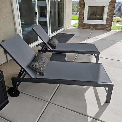 PURPLE LEAF Chaise Lounge Chair with Wheels for Outside 4 Pieces Aluminum Outdoor Lounge Chairs with 5 Adjustable Position Recliner for Patio Beach Yard Pool Side Table Included Grey