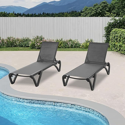 Outdoor Lounge Chairs Set of 2, Aluminum Pool Lounge Chairs with 5 Adjustable Backrest and Side Table, Full Flat Patio Lounge Chair for Sunbathing & Tanning, Poolside, Patio, Beach -Dark Grey