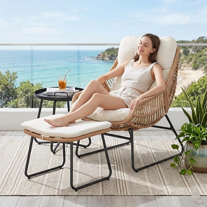 Outdoor Wicker Papasan Egg Chair with Ottoman, Patio Basket Lounge Chair Indoor Egg-Shaped Rattan Reading Lounger with Thick Cushion and Table for Living Room Bedroom Balcony Porch, Beige