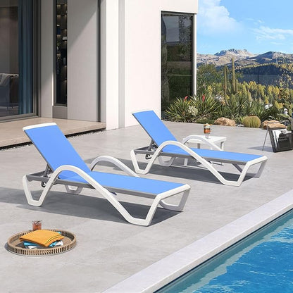 PURPLE LEAF Patio Chaise Lounge Chair Set of 3 Outside Aluminum Plastic Stackable Tanning Chairs with Armrests and Side Table for Pool Sunbathing Beach Deck Outdoor Lounger, Royal Blue