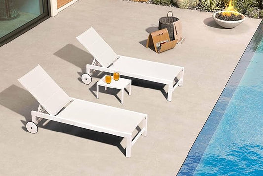 PURPLE LEAF Outdoor Chaise Lounge Set Elderly-Friendly Straight Legs Adjustable Sunbathing Recliner with Side Table for Back Support Poolside Beach Patio Lounge Chairs Cream