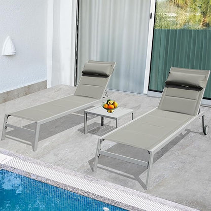 Domi Outdoor Patio Chaise Lounge Set of 3, Aluminum Pool Lounge Chairs with Side Table and Wheels, Textilene Padded Adjustable Recliner All Weather for Poolside, Beach, Yard, Balcony (Gray)
