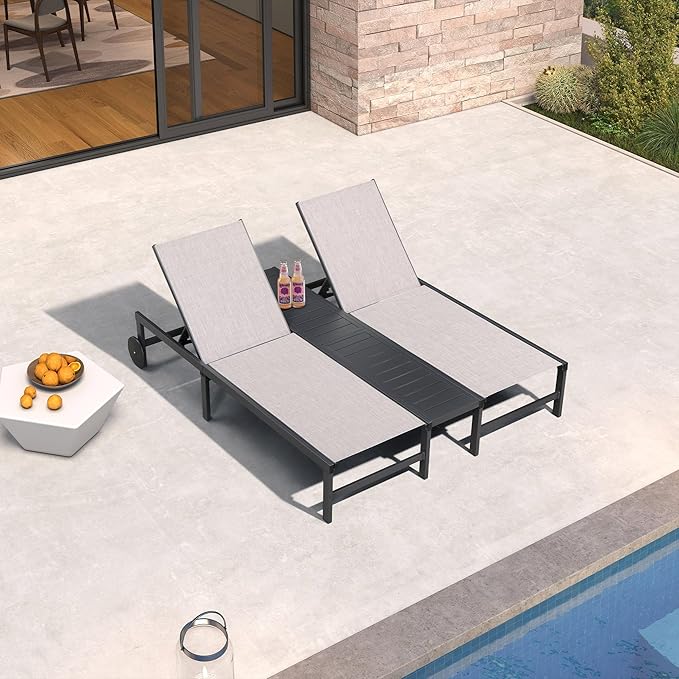 PURPLE LEAF Outdoor Double Chaise Lounge Modern Aluminum Lounge Chairs with Independently Adjustable Backrest Tanning Daybed Reclining Loveseat for Pool Beach Garden Patio Lounger Mixed Grey