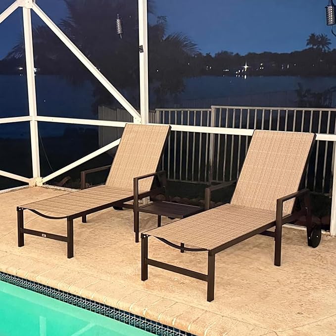 PURPLE LEAF Outdoor Chaise Lounge Chair Set of 2 with Armrests, Aluminum Patio Loungers with Wheels and Adjustable Backrest, Includes Side Table for Deck, Outside, Lawn, Garden, Light Tan