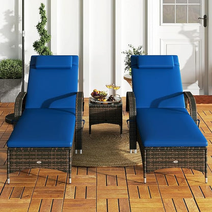 Outsunny Wicker Outdoor Chaise Lounge Chair Set of 3 with Side Table, 5-Level Adjustable Backrest PE Rattan Pool Lounge Chair with Wheels, Cushion & Headrest, Blue