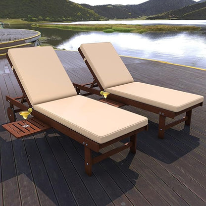JONATHAN Y PAT1003B Seabrook 69 x 24 Inch Outdoor Acacia Wood Lounger with Cushion, 5-Position Back, Slide Table & Wheels for Garden, Lawn, Backyard, Pool, Deck, Beach, Firepit, Light Brown
