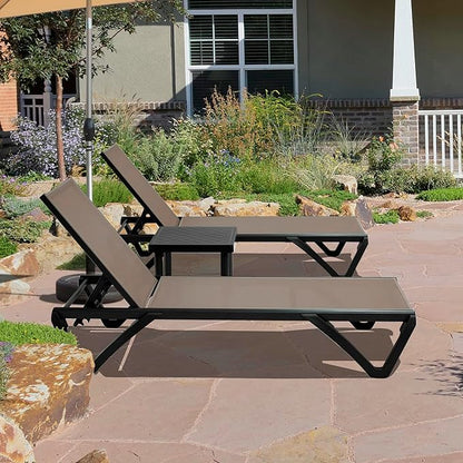 Domi Patio Lounge Chairs Set of 3, Aluminum Pool Chaise Lounge with Side Table,5 Position Adjustable Backrest and Wheels, Lounge Chairs for Pool, Garden, Beach, Backyard, Khaki
