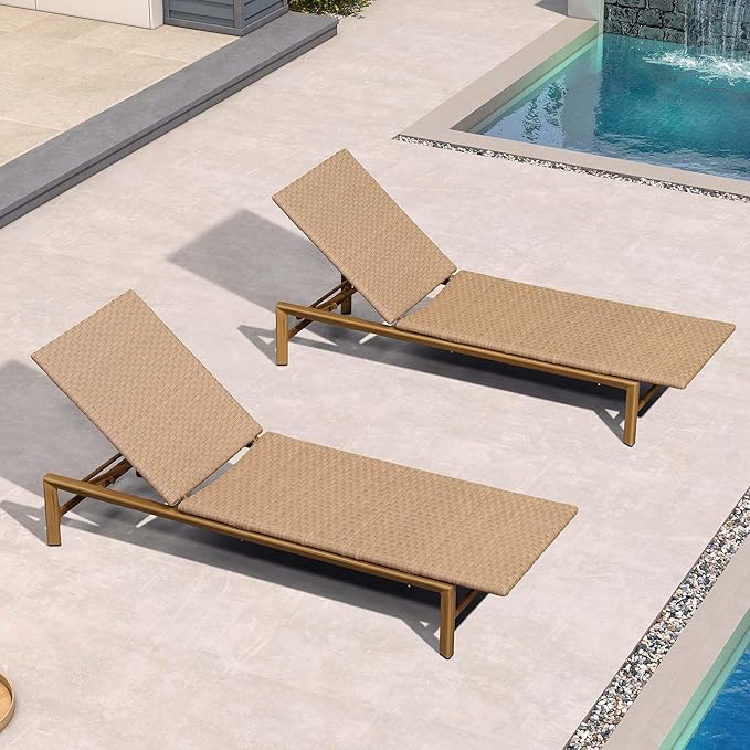 PURPLE LEAF Patio Chaise Lounge Chairs Outdoor Set of 2, Wicker Pool Lounge Chairs for Outside with Adjustable Backrest, Aluminum Sunbathing Lounger for Patio, Poolside, Garden, Light Brown