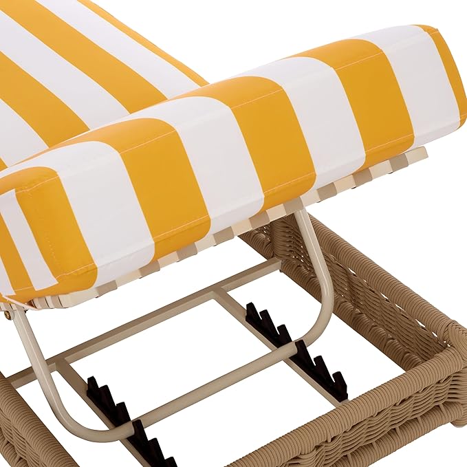 SAFAVIEH Outdoor Patio Furniture Collection – Callan Tan Rope & Yellow Stripe Cushion Lounger, Fully Assembled Outdoor Chaise, Modern Low-Profile Design (PAT7546Y)