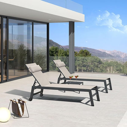 PURPLE LEAF Outdoor Lounge Chair Set Patio Chaise Pool Lounger Aluminum Frame with 2 Side Table and Wheels for Outside Sunbathing Tanning Recliner Including Pillows Beige