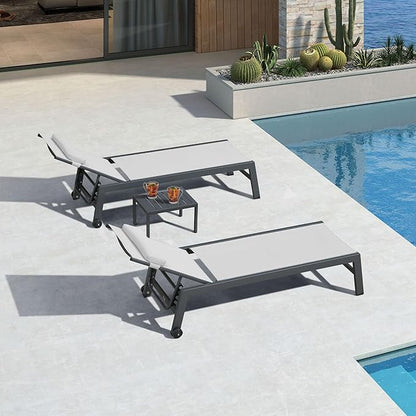 PURPLE LEAF Outdoor Lounge Chair Set of 3 Patio Chaise Pool Lounger Aluminum Frame with Side Table and Wheels for Outside Sunbathing Tanning Recliner Including Pillows White