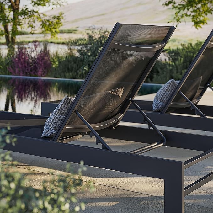 Modway Tahoe Outdoor Chaise with Sunbathing Textilence in Gray