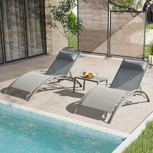 Outdoor Chaise Lounge Set of 3, Aluminum Patio Outdoor Lounge Chair for Beach Pool Sunbathing, Adjustable Lawn Lounger Recliner Chair Outside Tanning Chairs with Armrest, with Side Table, Grey