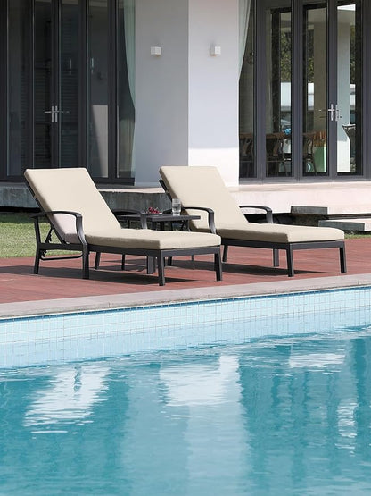 3 Pieces Outdoor Chaise Lounge Set, Aluminum Pool Lounge Chairs with Side Table, Patio Lounge Chairs with Gray Cushions, Outdoor Lounger Pool Furniture Set for Poolside, Beach, Yard, Gunmetal